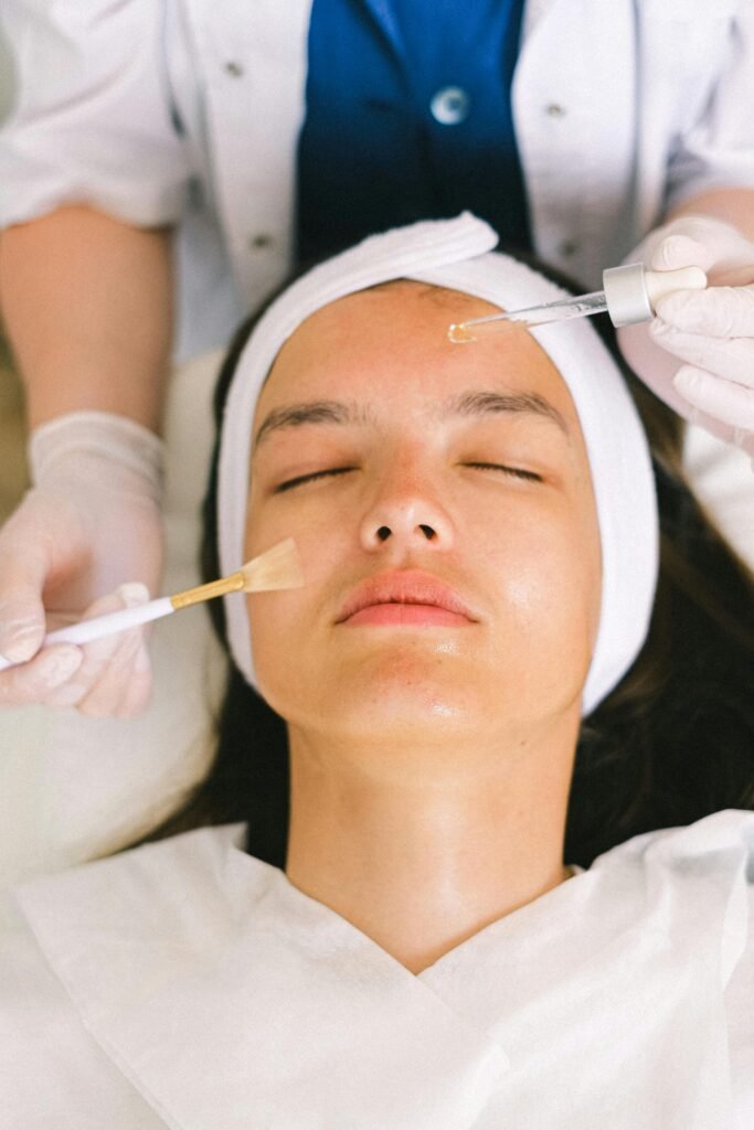 Why Professional Facials Are Better Than DIY Treatments